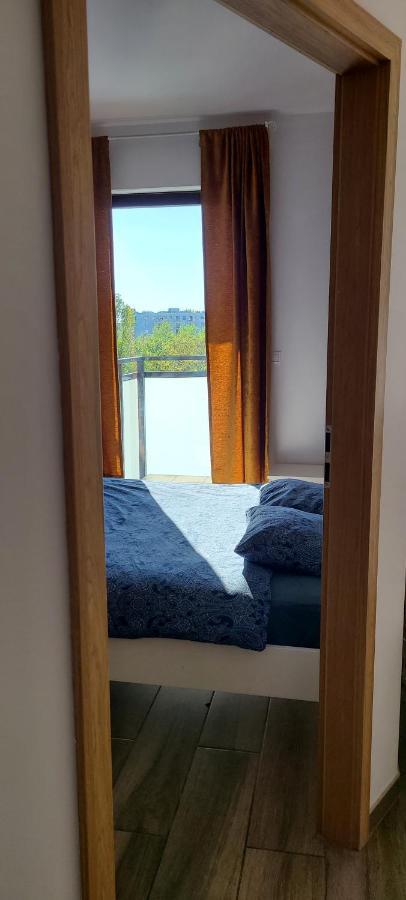Wellsituated 1 Bedroom Condo In Warsaw Freeparking Bagian luar foto